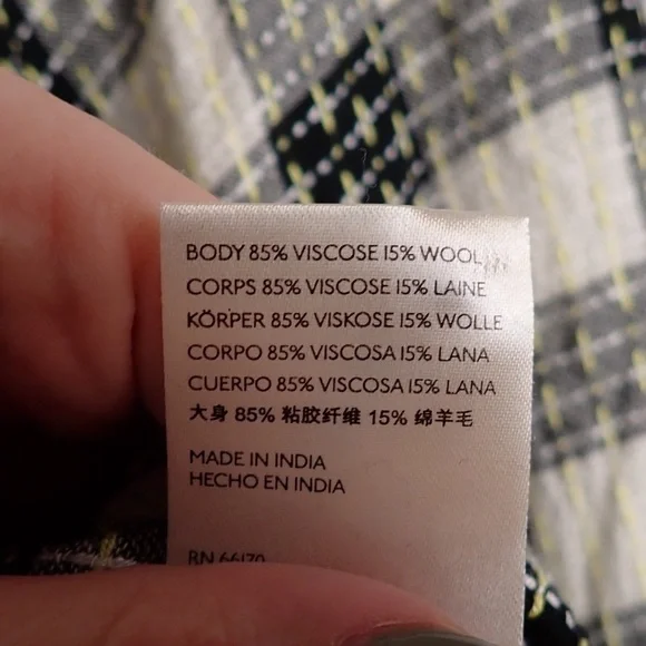 Anthropology Pilcro Breezy Button down Black Motif Long Sleeve top plaid size LP - Picture 6 of 11